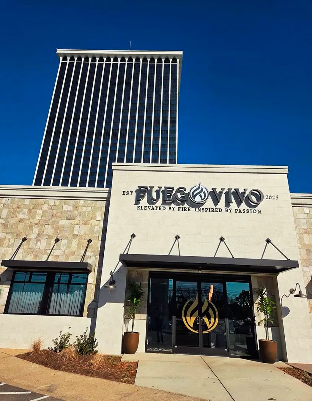 Fuego Vivo, East Memphis — entrance
