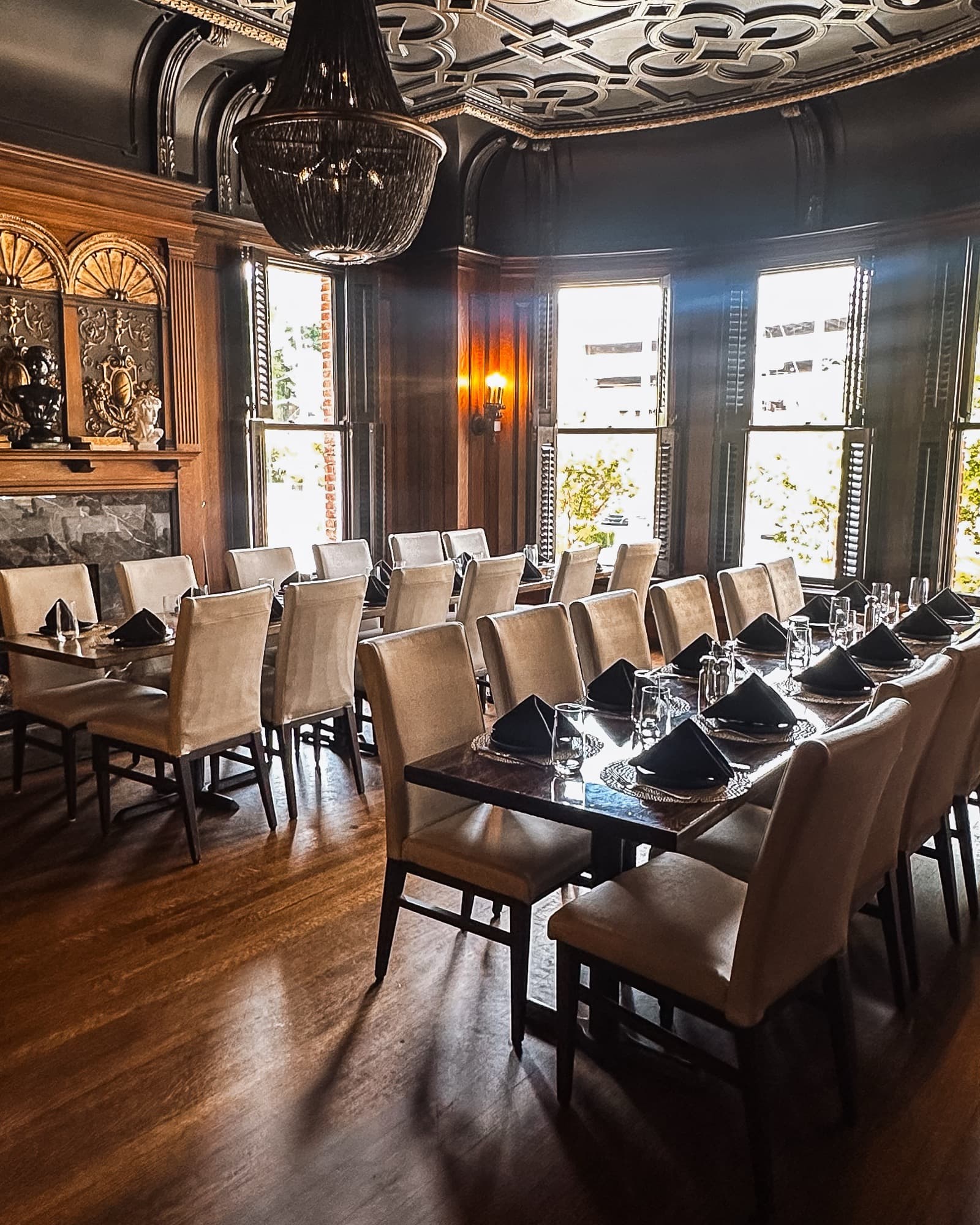 Private dining room with fireplace — Union Ave